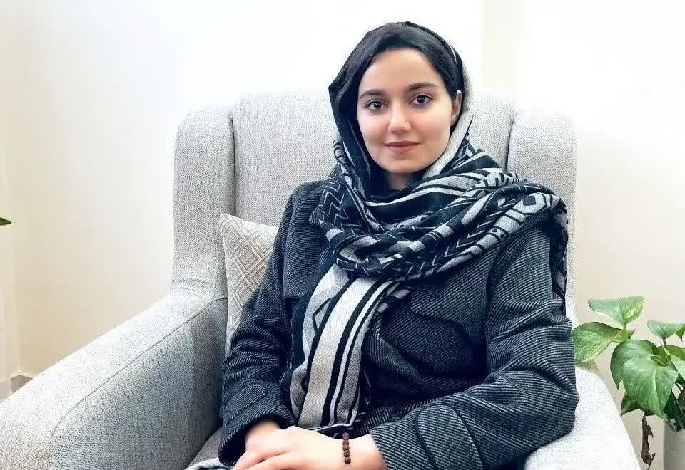 خانم فاطمه باقری روانشناس کودک و مشاور والدین